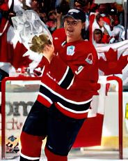Shane Doan with 2004 World Cup Trophy