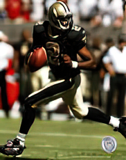 Aaron Brooks - 04 Looking to Pass