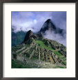 Machu Picchu Overlooking the Sacred Urubamba River Valley, Machu Picchu, Cuzco, Peru
